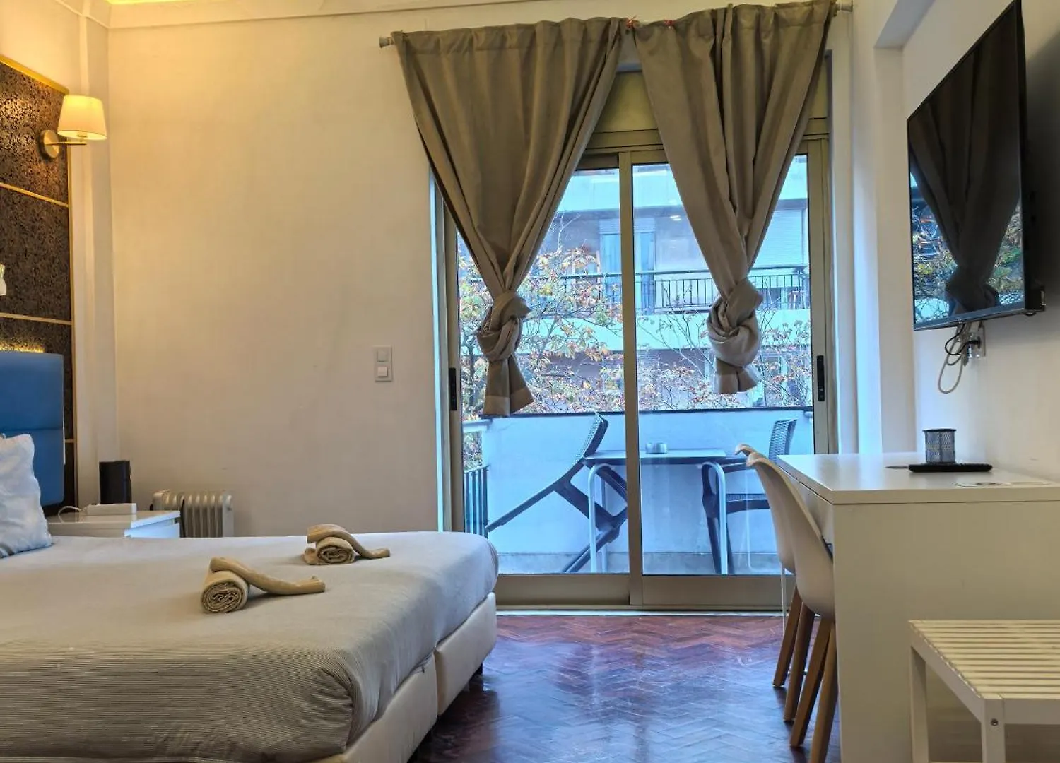 Guest house Republica83-Lisbonhome