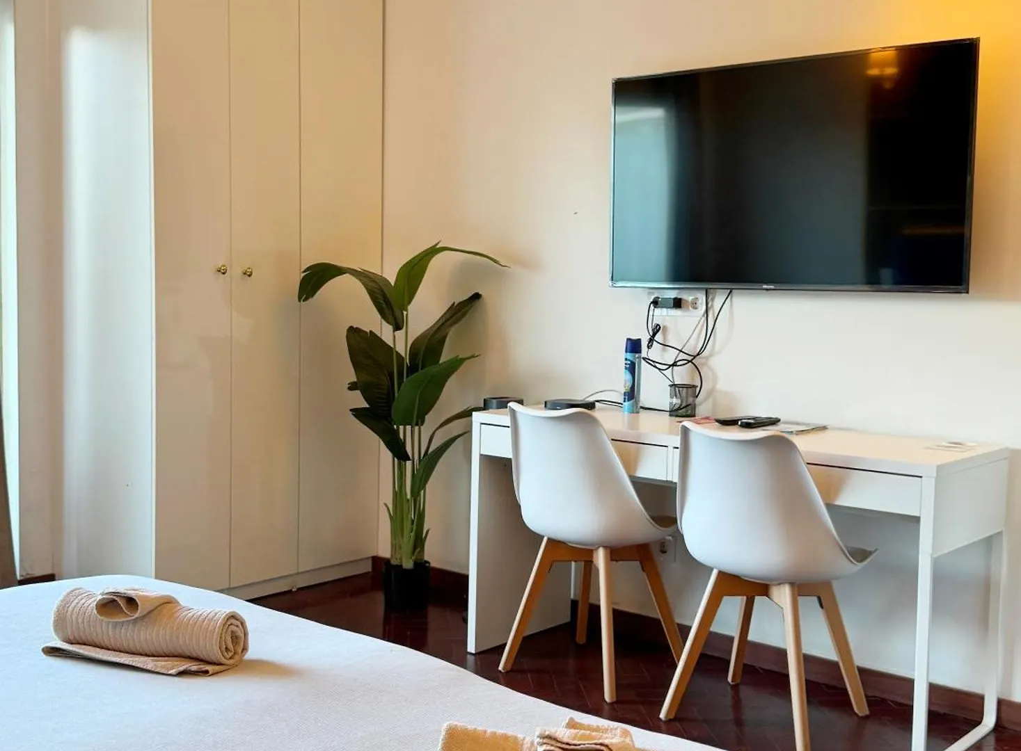 Guest house Republica83-Lisbonhome