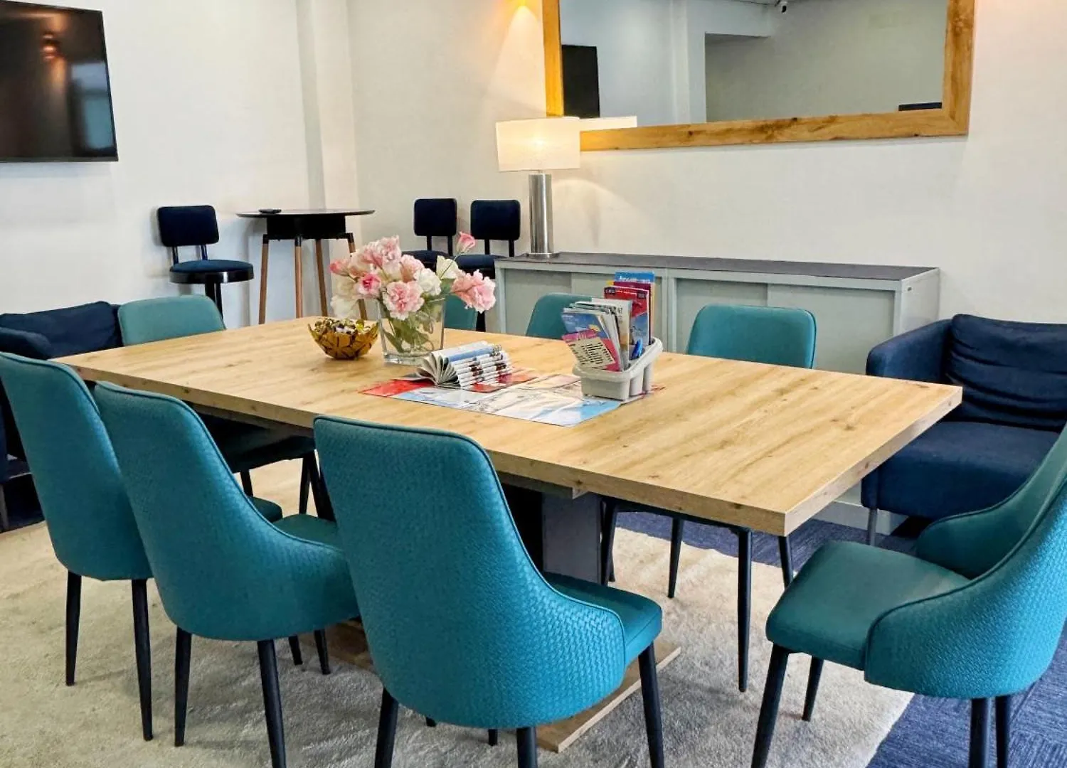 Republica83-Lisbonhome Guest house